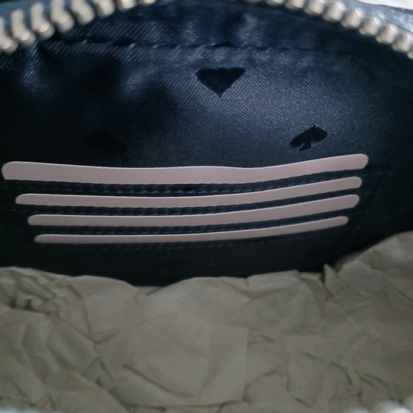 Kate Spade (New) cross body camera bag - Picture 4 of 5